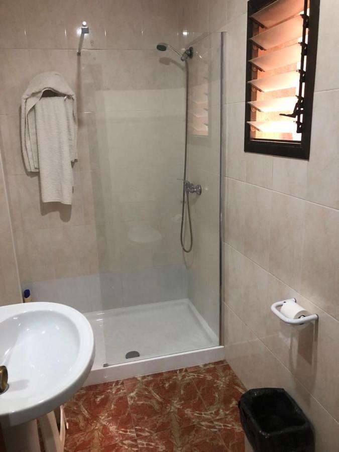 Hotel Manises Eksteriør bilde