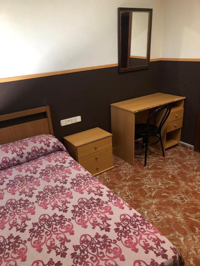 Hotel Manises Eksteriør bilde